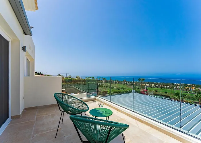 Golf 3a003 וילה אדחה